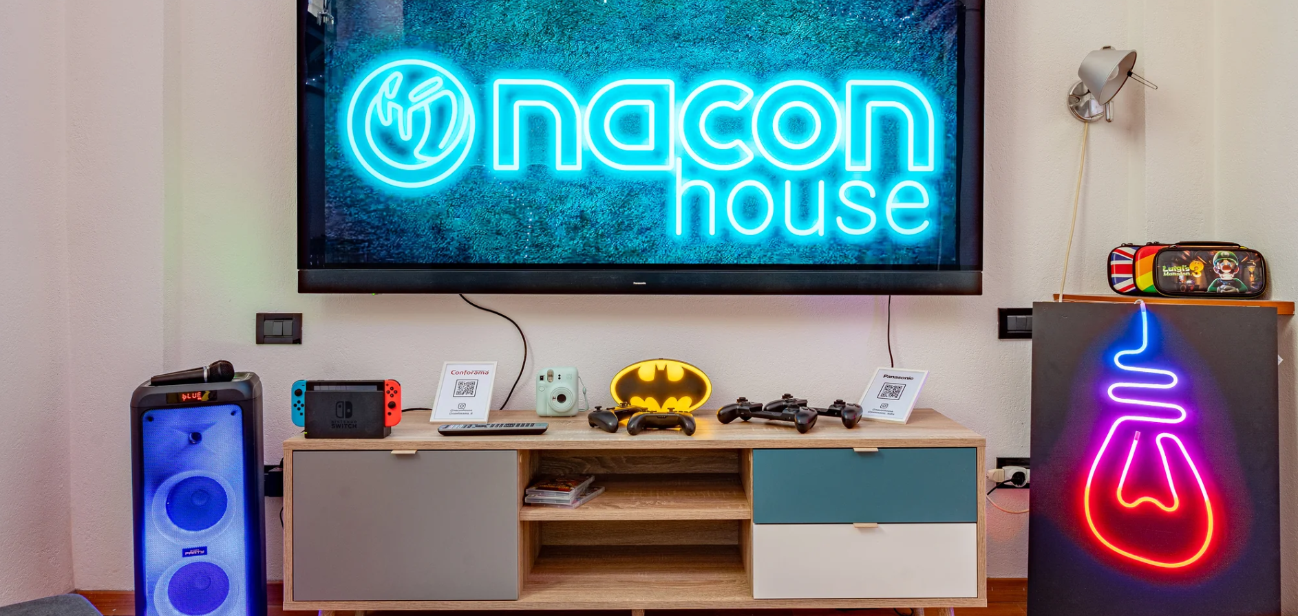 Nacon House