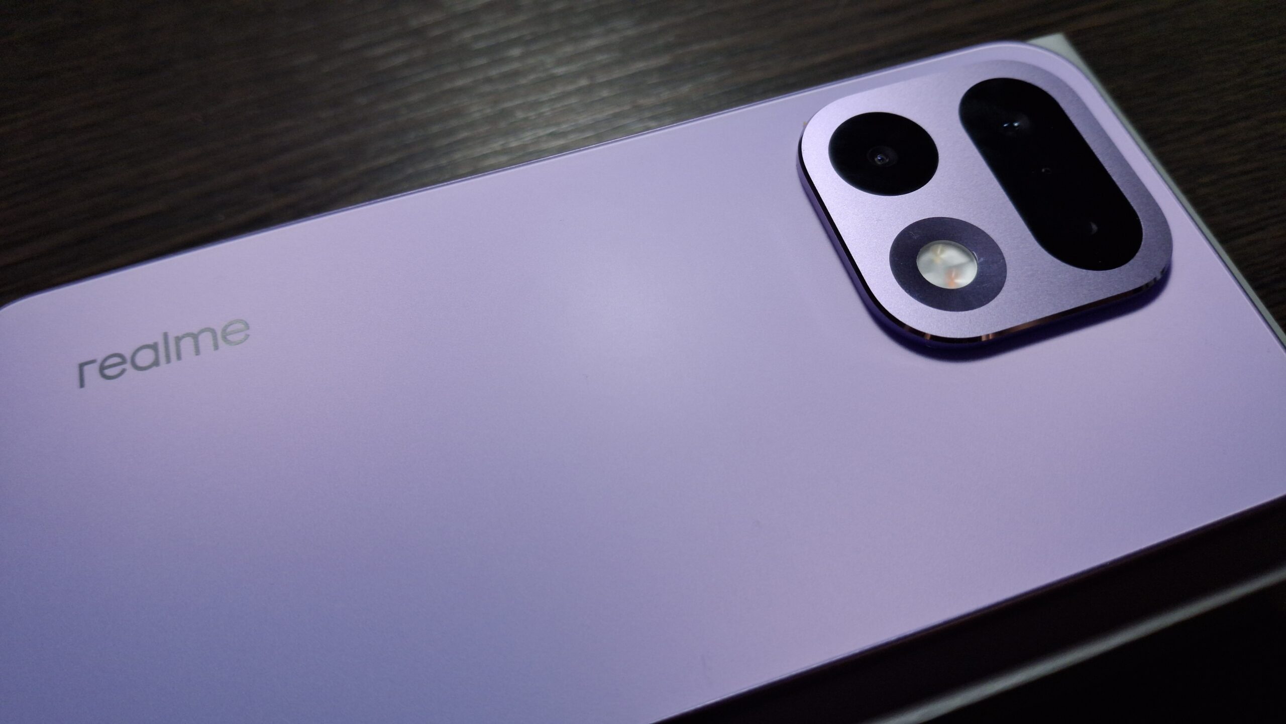 realme 16 pro